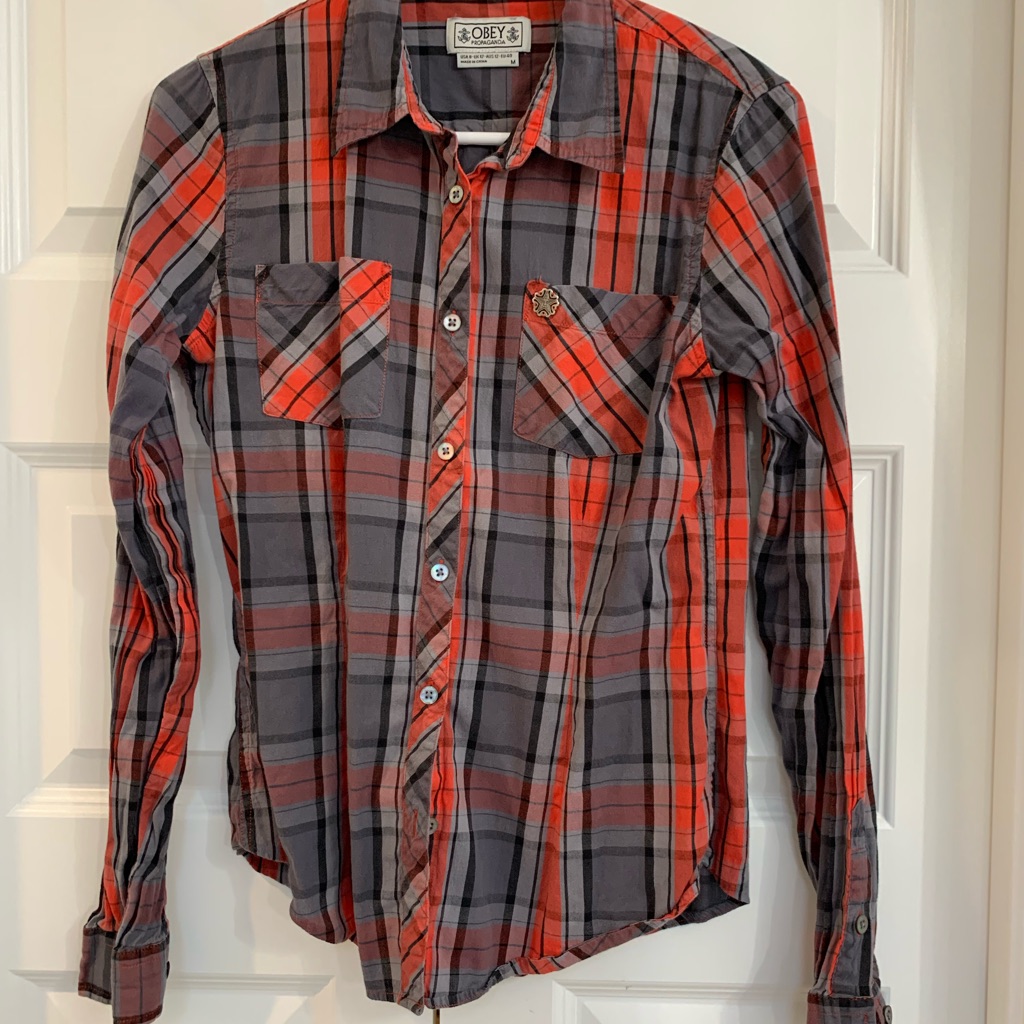 Obey Button Up